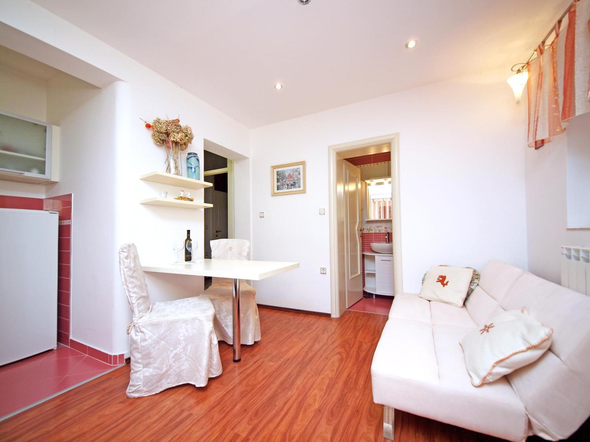Apartments Keran - By Suites Living Водице Екстер'єр фото