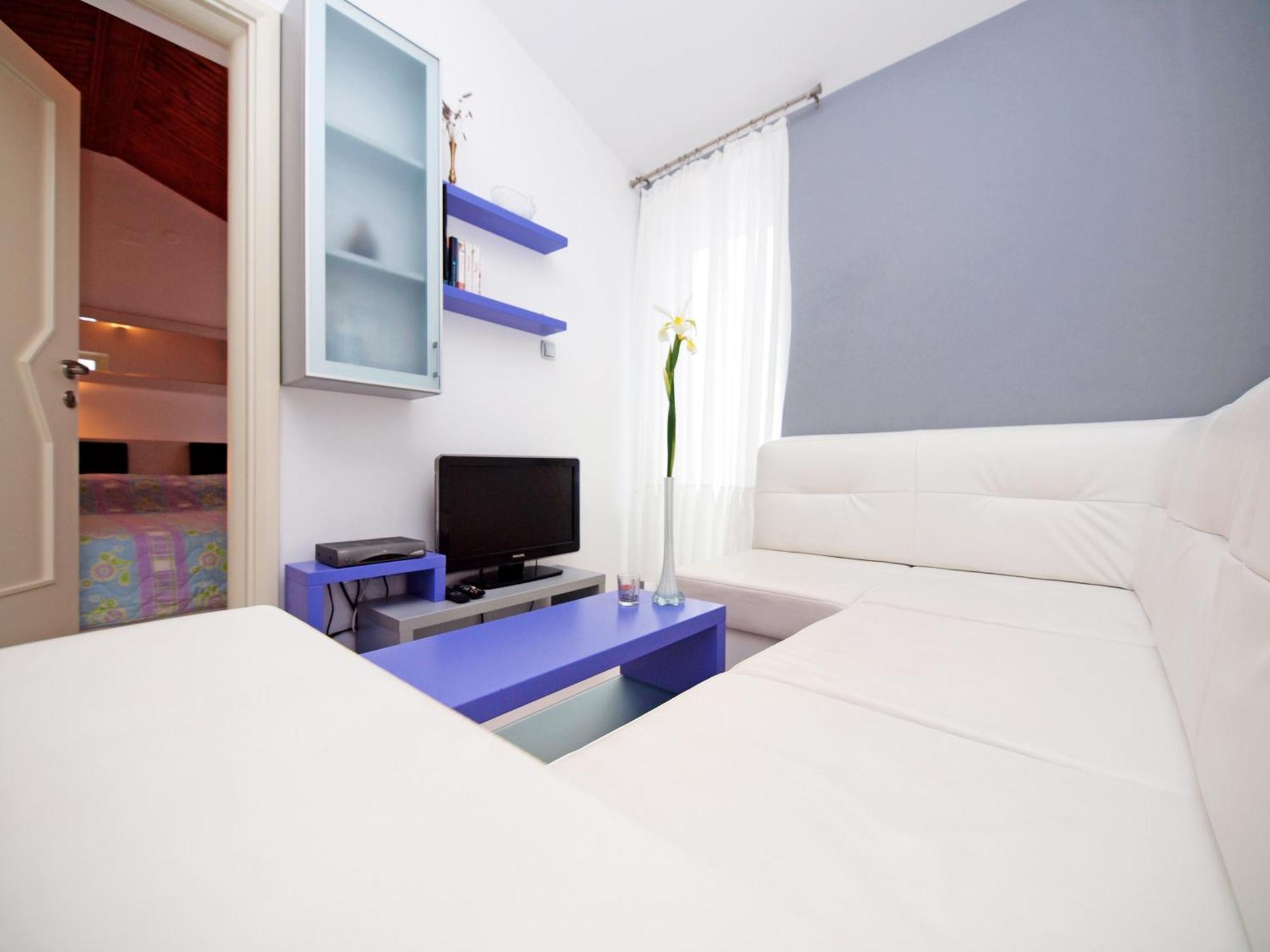 Apartments Keran - By Suites Living Водице Екстер'єр фото